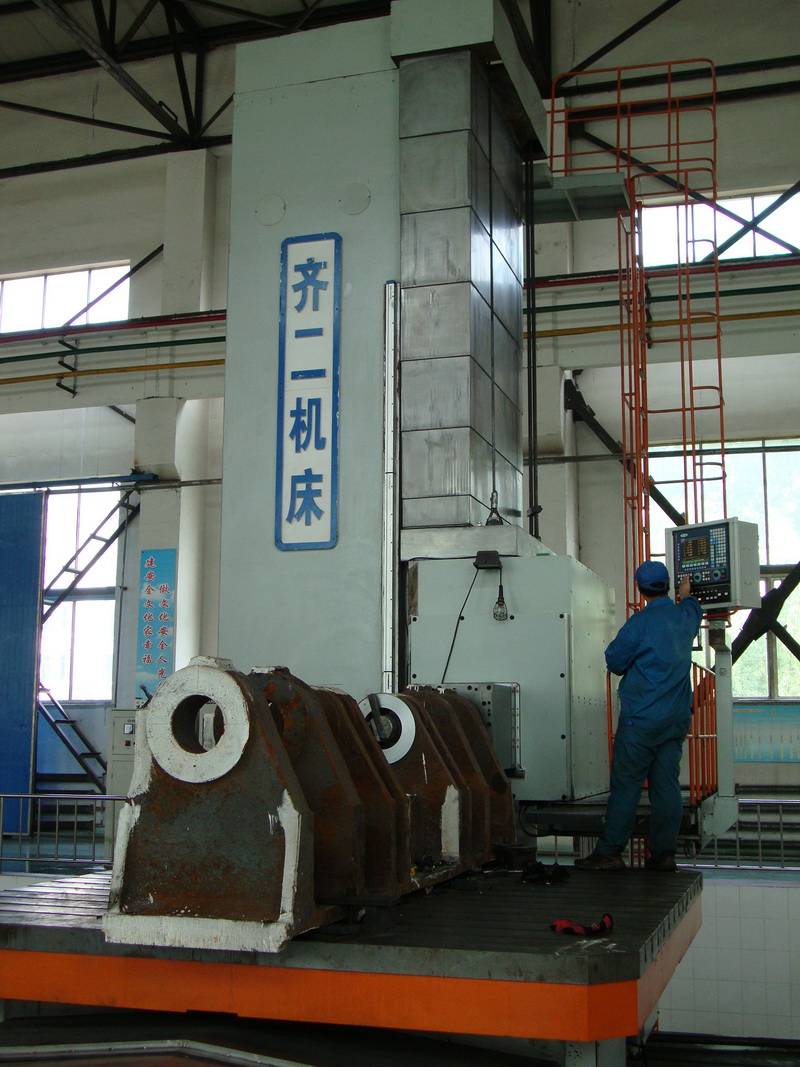 200����ϳ�۴�